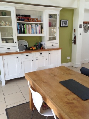 Alison-Baxter-Interiors-Bourne-End-designer-kitchen-styling